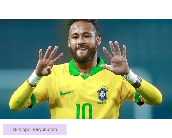 内马尔帽子戏法集锦展现其出色表现，状态回暖值得关注