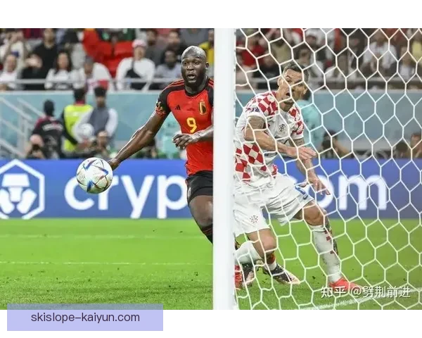 卢卡库在近期比赛中的影响力持续提升，彰显出其关键角色。