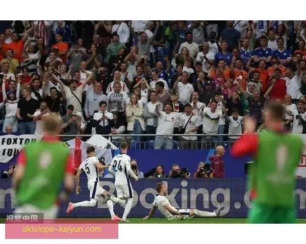 贝林厄姆欧洲杯表现亮眼，倒钩进球提升球队竞争力